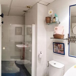 Private Bathroom Single Room