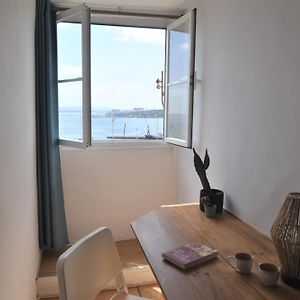 Santos Apartment In Central Lisbon With River View