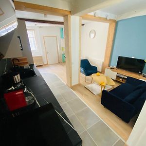 Appartement à 2 Chambres à Coucher