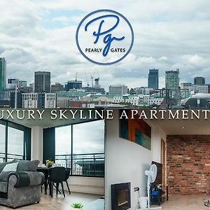 Penthouse - Amazing City Skyline Views - Free Parking - Balcony - Utilita Arena - New St Station - Bullring Shopping