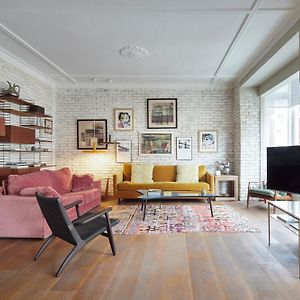 Dear Oldie Apartment By Feelfree Rentals