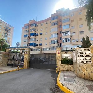 Moderno Y Completo Apartamento Frente Al Mar
