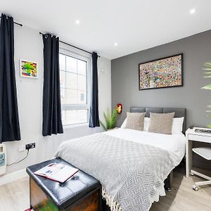 City Vibes Stay Near Spitalfields Market