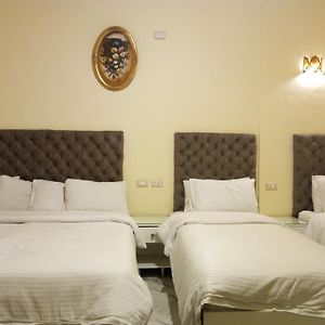 Chambre Standarde Quadruple