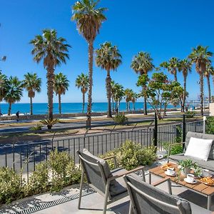 Malagueta Beach Front Luxury Apartment By Rent Me
