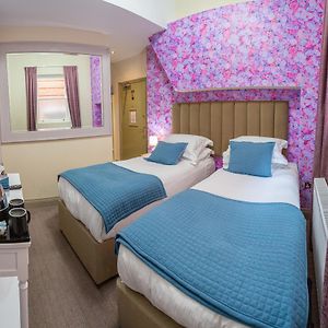 Private Bathroom Twin Room
