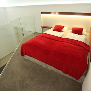Superior Loft At Basilica