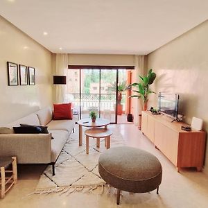 Appartement Raffine Idealement Situe Avec Piscine