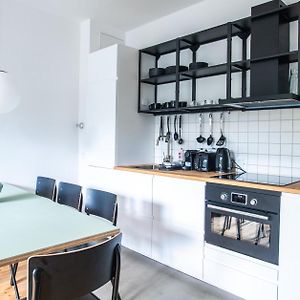 Appartement à 3 Chambres à Coucher