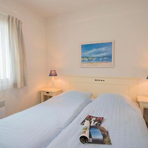 Villa à 4 Chambres à Coucher