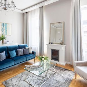 Luxury Royal Residence In The Heart Of Budapest