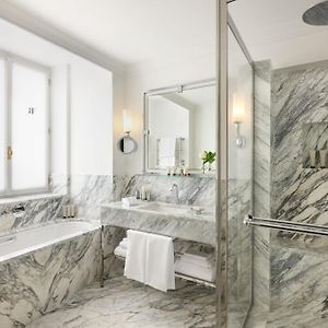 Chambre Lit Queen-Size