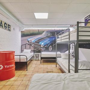 Dormitory Room Mixed