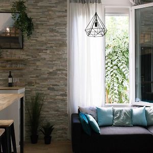 Sleep In Montpellier, Cosy, Central, 5 Ch, 10P, Tram L1, 2,3 & 4