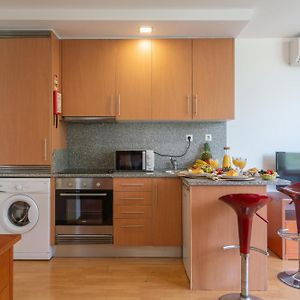 Host Wise - Bright Quiet Flats - Prime Location
