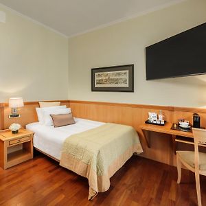 Chambre Classique Lit Queen-Size