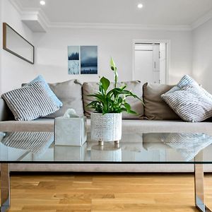 Stunning Flat On King'S Road, Chelsea With Balcony