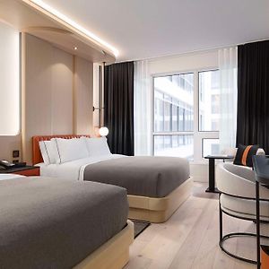 Chambre Lit Queen-Size d'Angle