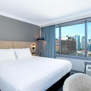 Chambre Standarde Tower Lit King-Size