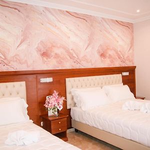 Suite Standarde