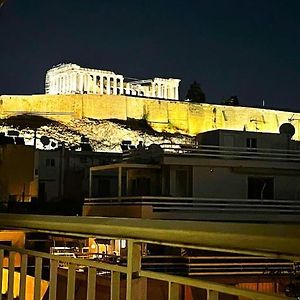 Acropolis Area Flat With Parthenon Views