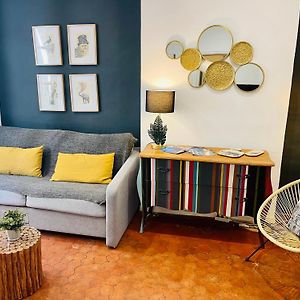 Appartement à 2 Chambres à Coucher