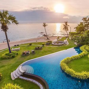 Luxurious Beachfront Pattaya