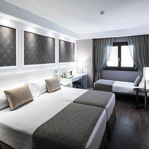 Chambre Triple