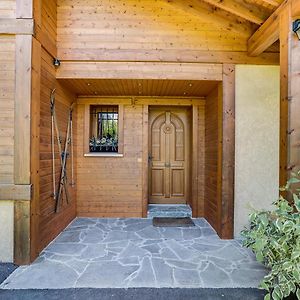 Chalet Sanaz