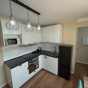 Appartement à 2 Chambres à Coucher