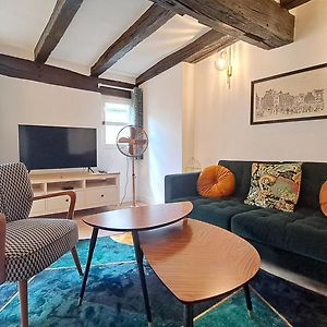 Appartement Tout Confort Vieux Tours Avec Parking Prive 4P