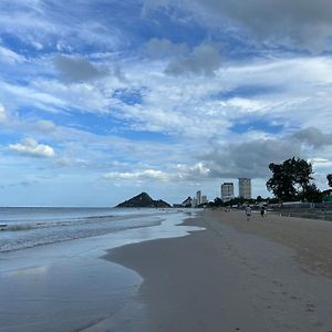 La Habana Hua Hin 2 Bedroom Seaview