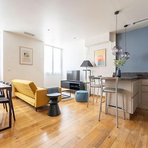 Appartement à 2 Chambres à Coucher