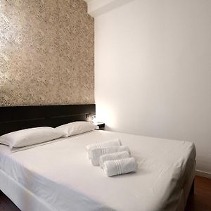 Xenia Apartments - Cozy Studio Near Duomo - Porta Romana