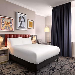 Chambre Lit Queen-Size