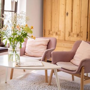 Tomte - Scandinavian Apartment