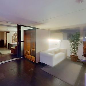Nice And Cosy Place With Jacuzzi And Sauna To Relax In The Centre Of Antwerp
