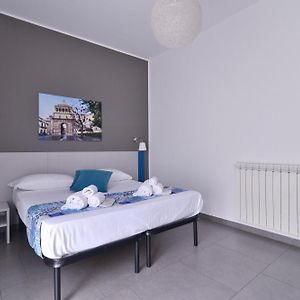 Deluxe  Private Bathroom Double Room