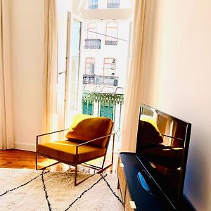 Appartement de Luxe à 4 Chambres à Coucher