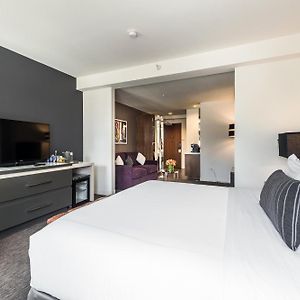 Chambre Exécutive Lit King-Size