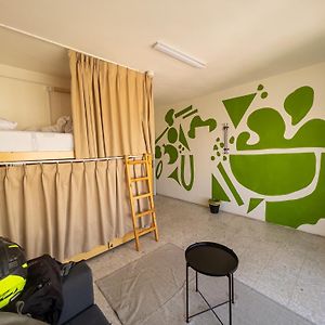 Chambre Juste Pour Hommes Dortoir