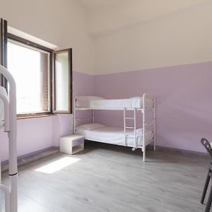 Chambre Juste Pour Femmes Dortoir