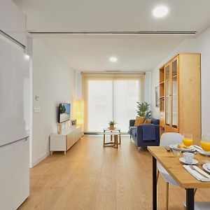Appartement à 2 Chambres à Coucher