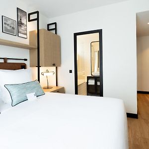 Chambre Lit Queen-Size