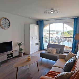 Appartement Sur Le Port Residence Marina Palmu