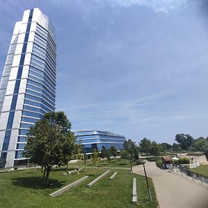 Riverside Apartment By The Danube