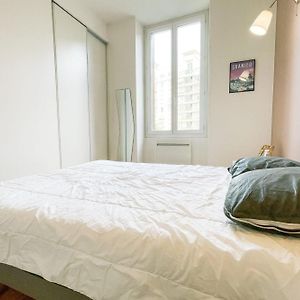 Beautiful 2-rooms apartment cachetWall in stones for 4 #G3