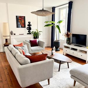 Appartement à 3 Chambres à Coucher