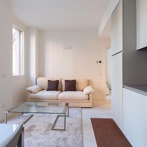 Bullona Elegant Apartment