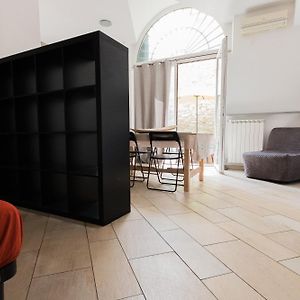 Amalia Apartment Via La Farina